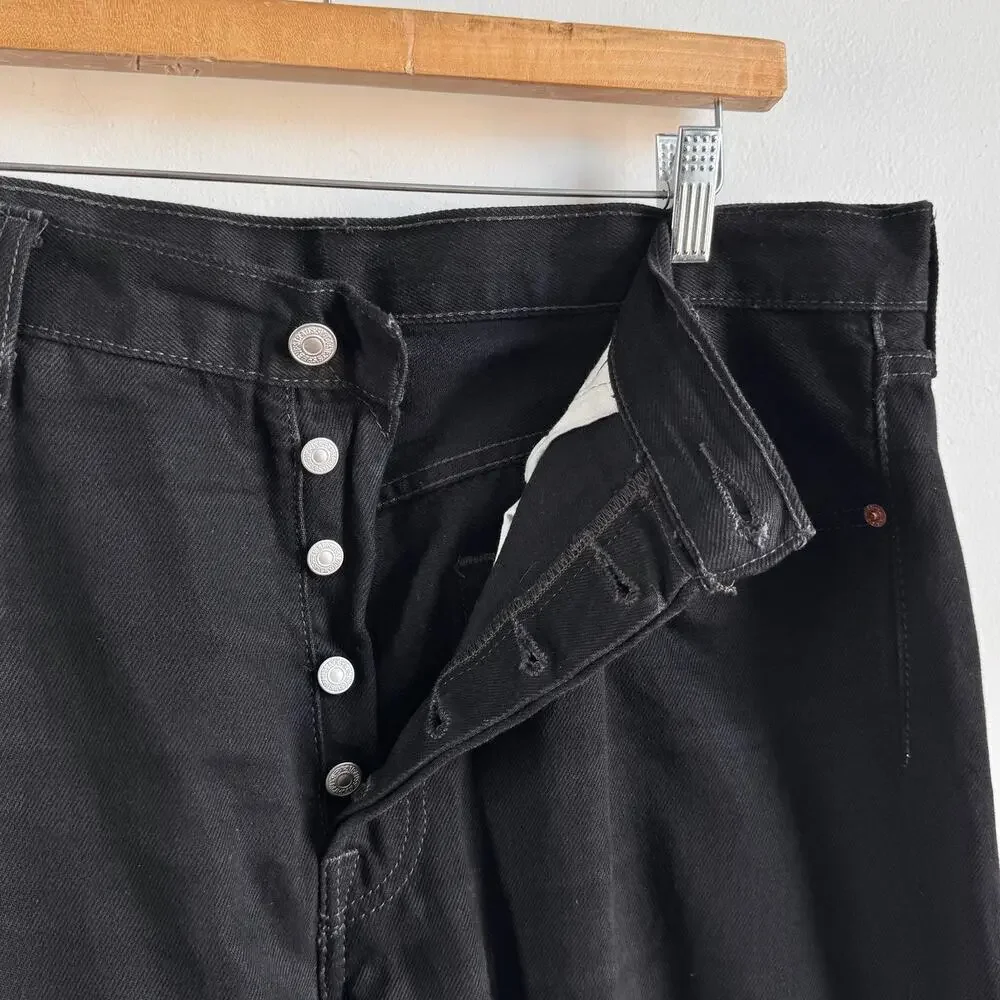 Levi's 501 Straight Leg Men's Jeans with Button Fly - Picture 5 of 10